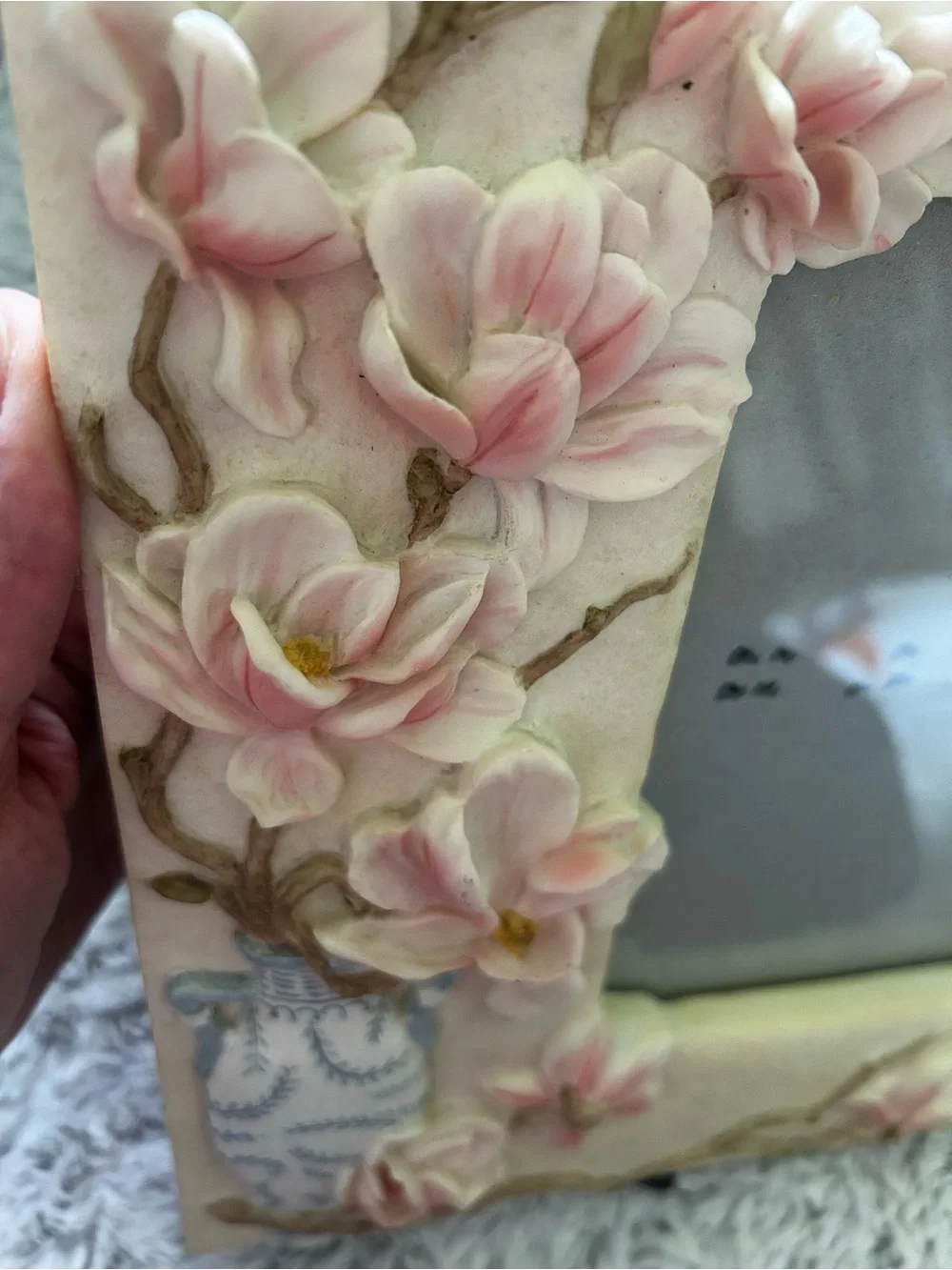 Frameology 3D Floral Pink Magnolia Ceramic Picture Frame - Vintage